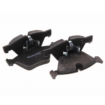 Колодки тормозные BMW 1 (E81,87),3 (E90,E91) передние (4шт.), MBF015230, MANDO