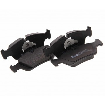 Колодки тормозные BMW E36,E46,Z3,E36,Z4,E85 (98-) передние (4шт.), MBF015400, MANDO