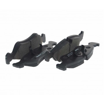 Колодки тормозные DAEWOO Nexia 16V,Espero передние (4шт.), MPD05, MANDO